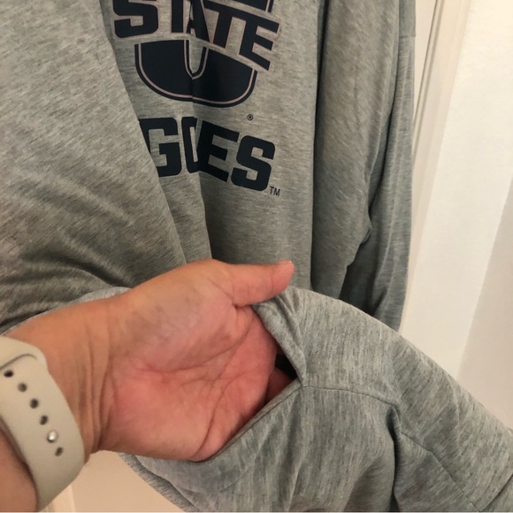 NWT Utah State Aggies Team, Oversized Reversible Hoodeez Sweatshirt - Picture 11 of 13